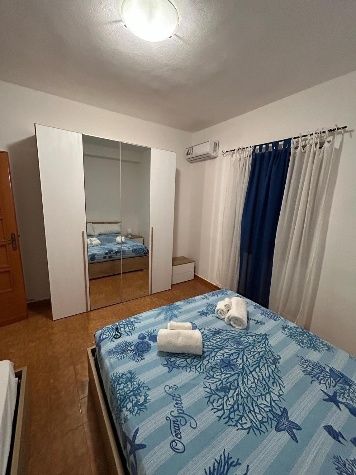 Villa Nicanda- 100 Mt Dal Mare- Giardino Porto Columbu - Perd'E Sali Buitenkant foto